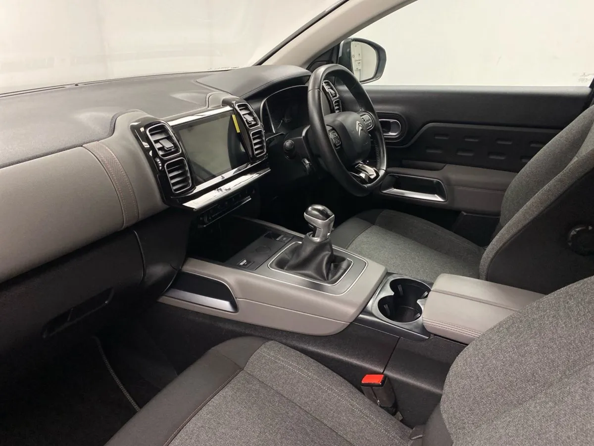 Citroen C5 C5 Touch Puretech130 S S 6MT 4 - Image 3