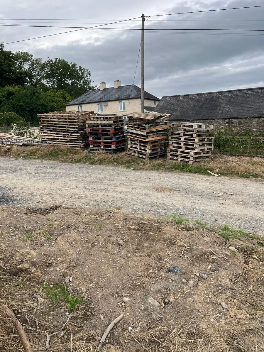 Portalo, pallets, firewood, insulation, block grab - Image 1