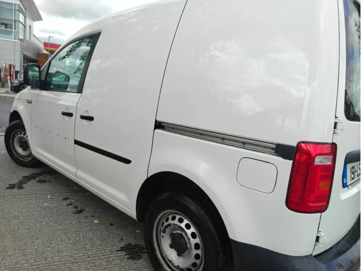 Volkswagen Caddy ULTRA LOW KMS/NATIONWIDE WARRANTY - Image 3