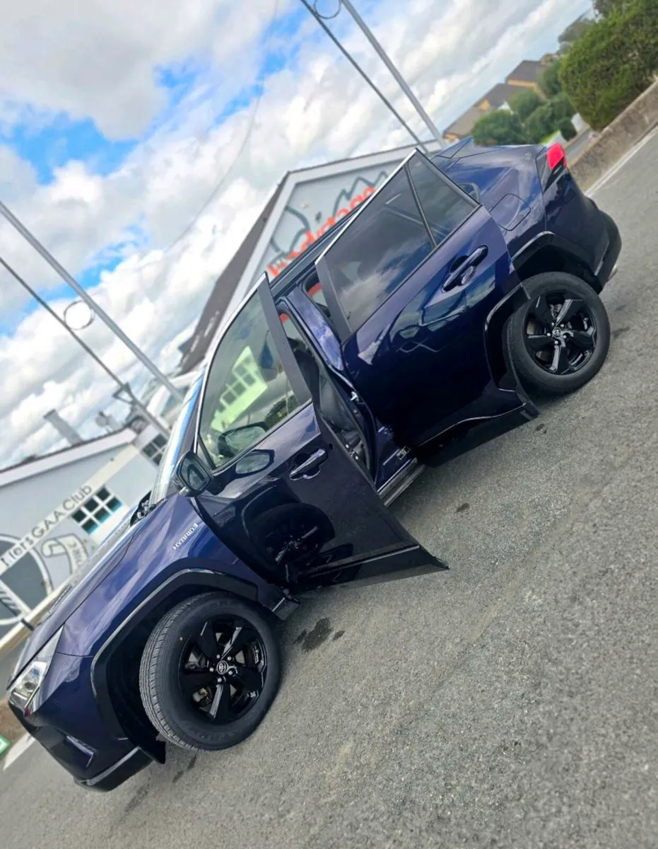 Toyota Rav 4 sport new nct - Image 2