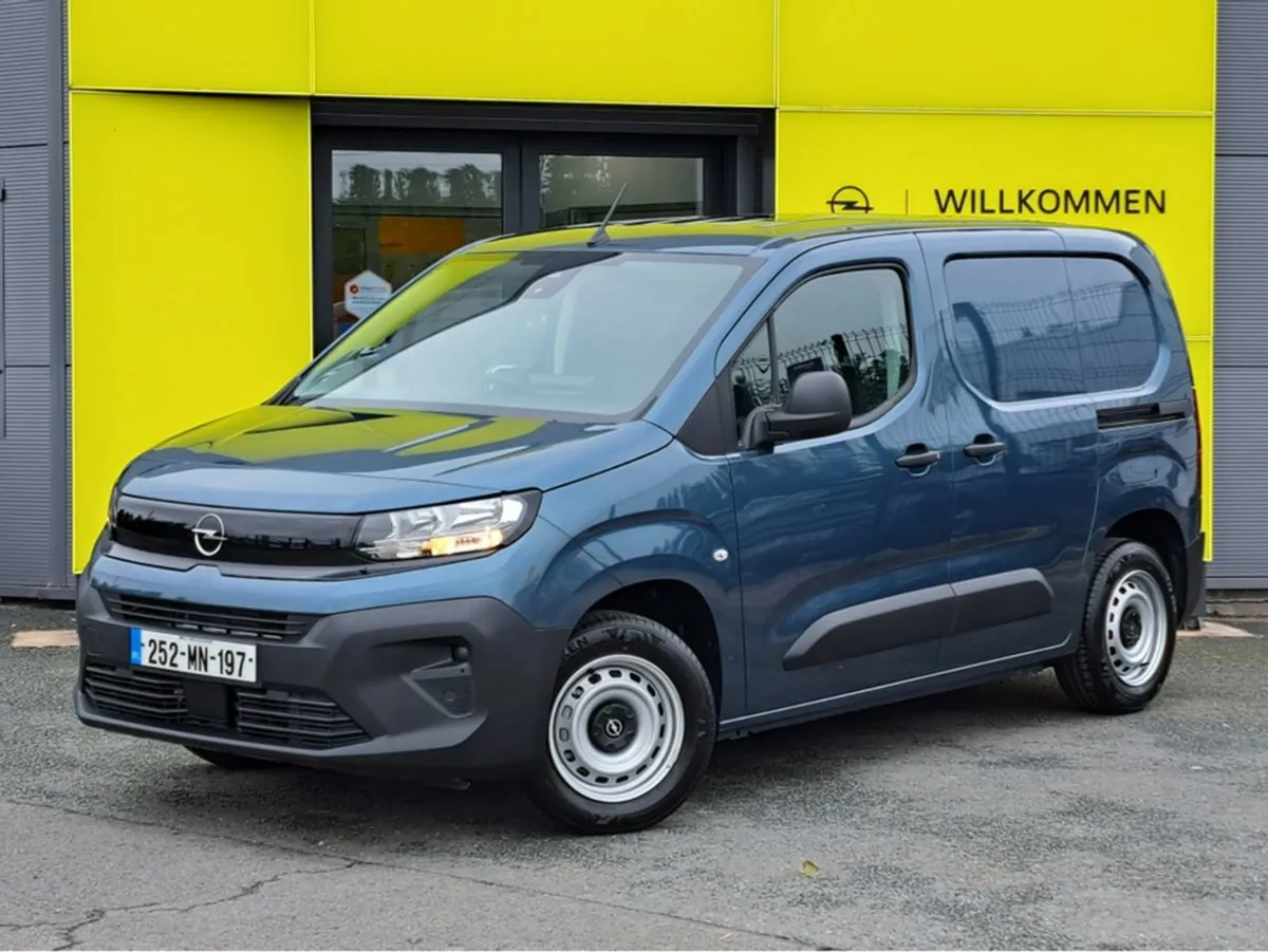 Opel Combo Komfort 1.5td 100BHP L1h1 - Image 1