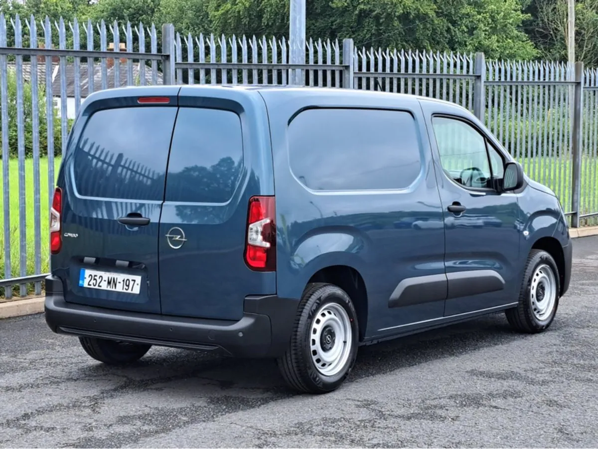 Opel Combo Komfort 1.5td 100BHP L1h1 - Image 4