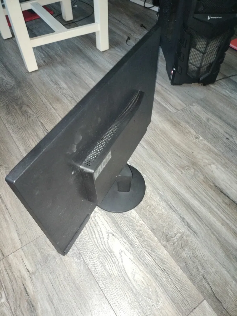 Monitor - Image 1