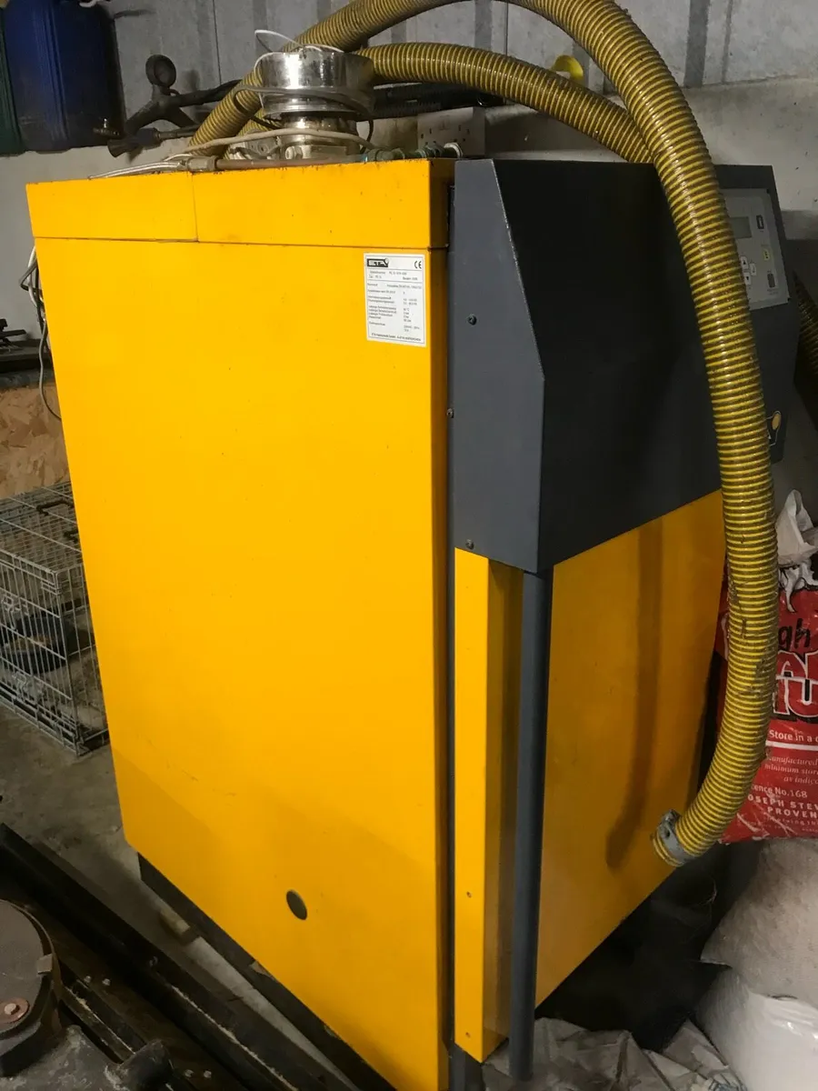 Wood pellet boiler - Image 1