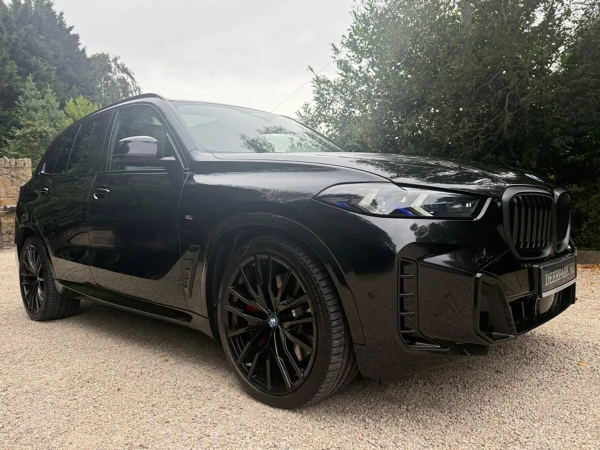 BMW X5 50E M Sport  huge Specification - Image 1