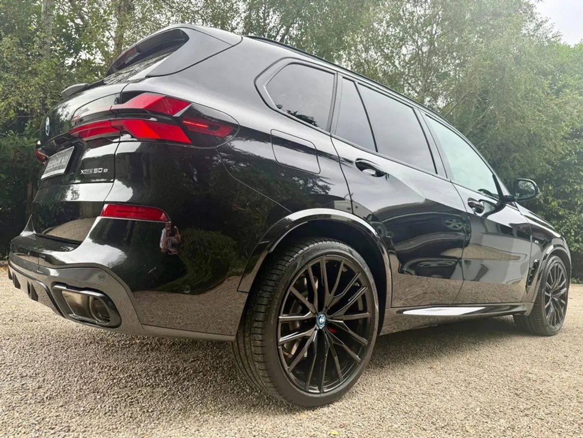 BMW X5 50E M Sport  huge Specification - Image 3