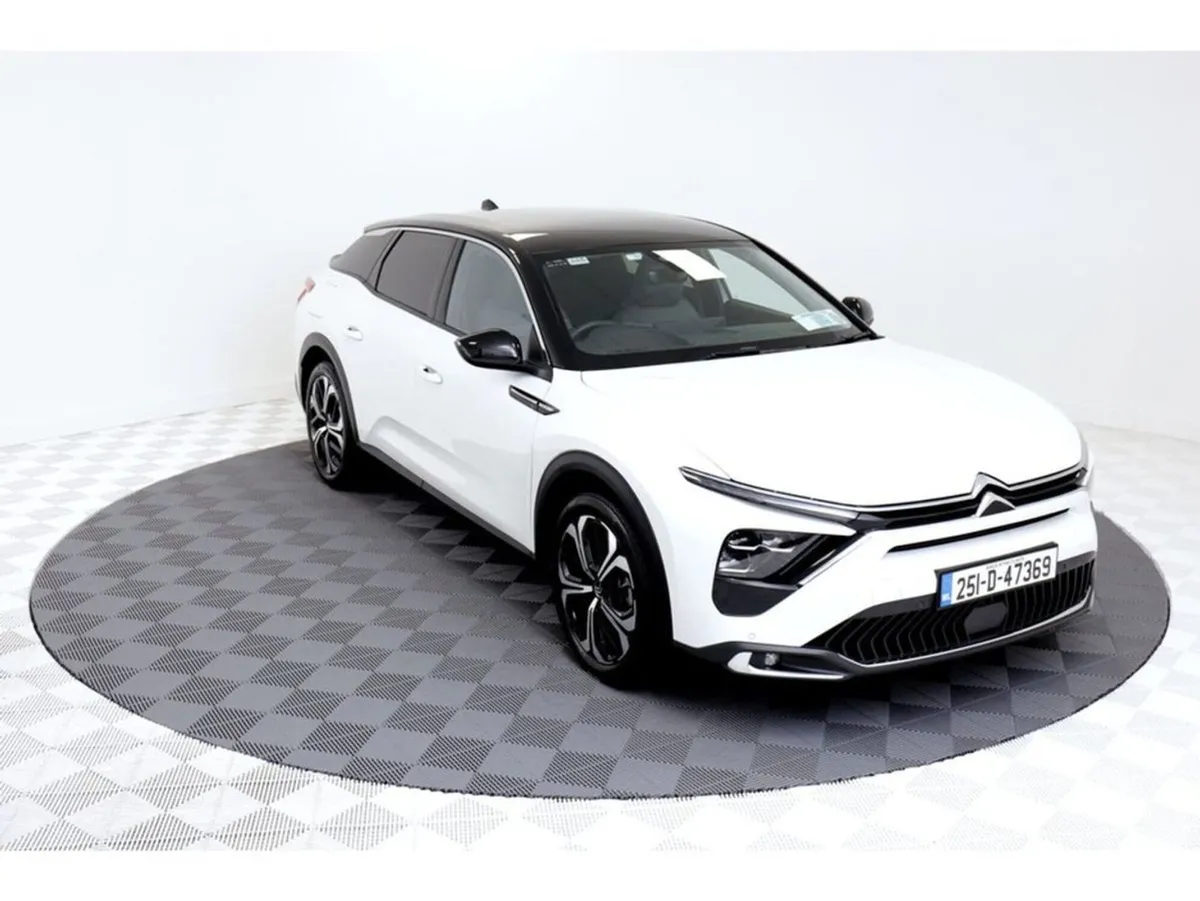 Citroen C5 X Flair 1.6 Phev Auto 225HP - Image 1