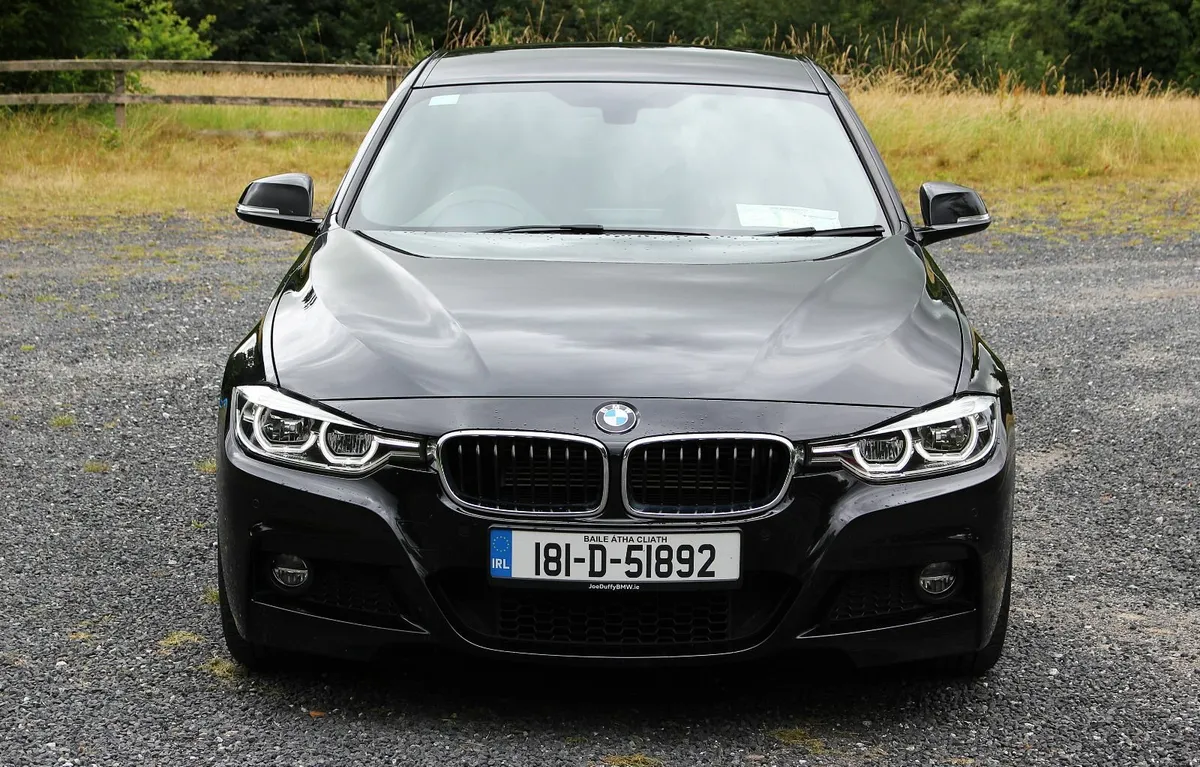 BMW 330E MSPORT PLUS/F.S.H./ONLY 76Kkm/RED LEATHER - Image 1