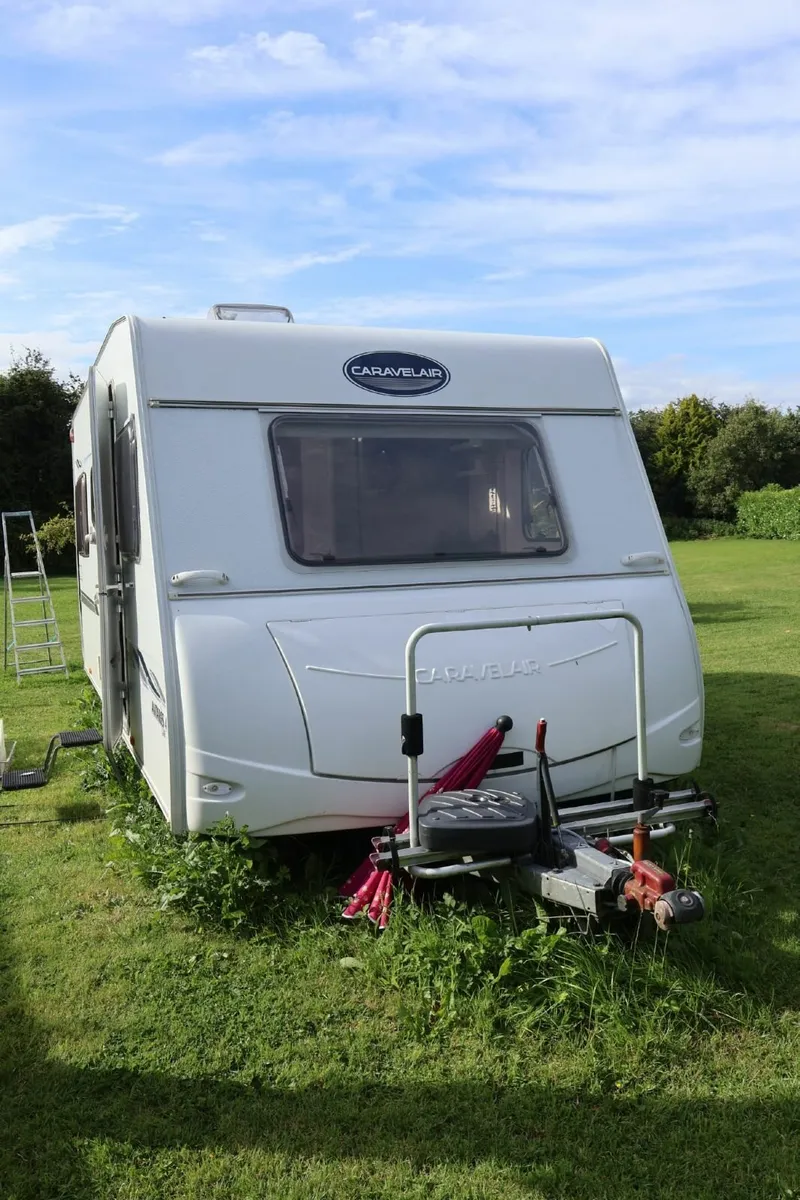 Caravan for Sale - Ideal as a Do-Up - Image 1