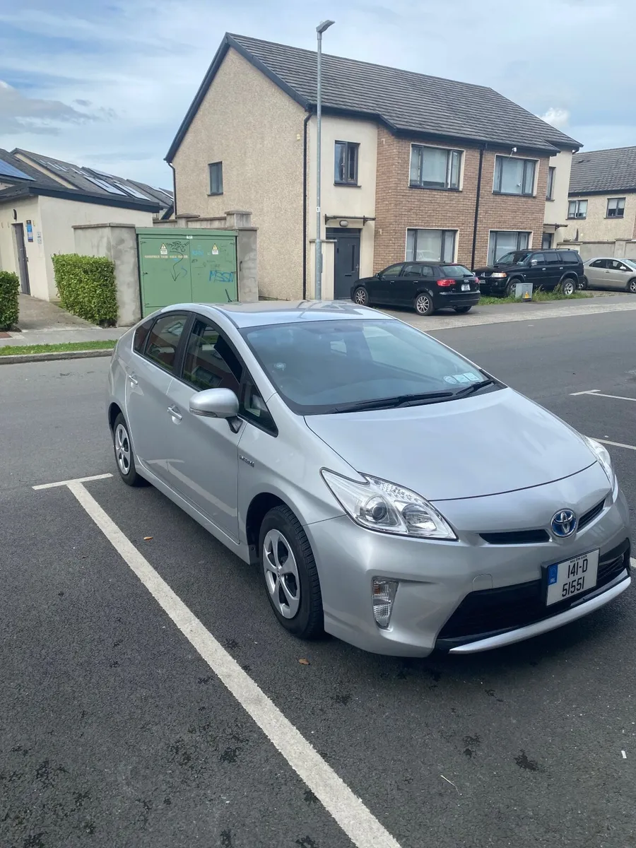 Toyota Prius 2014 Quick Sale - Image 3
