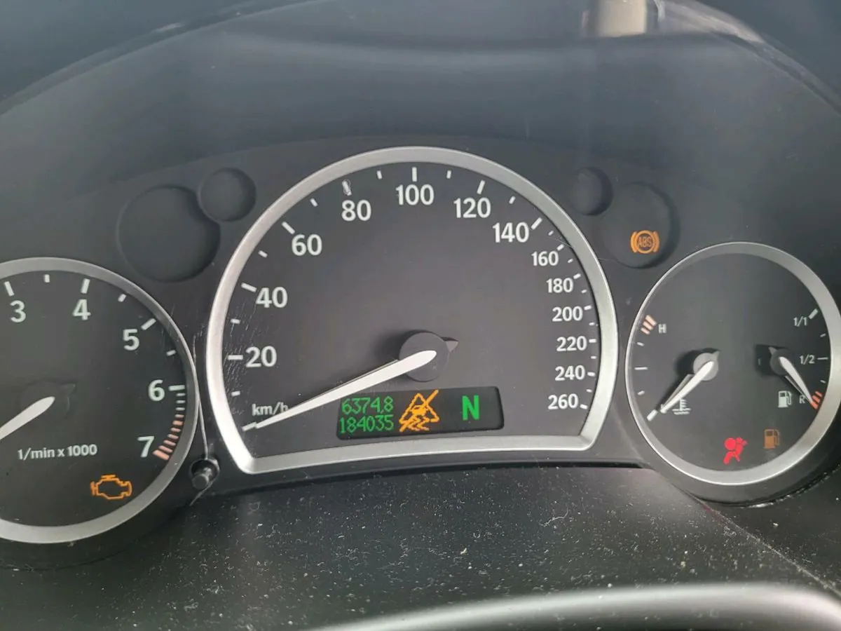 Saab - Image 4