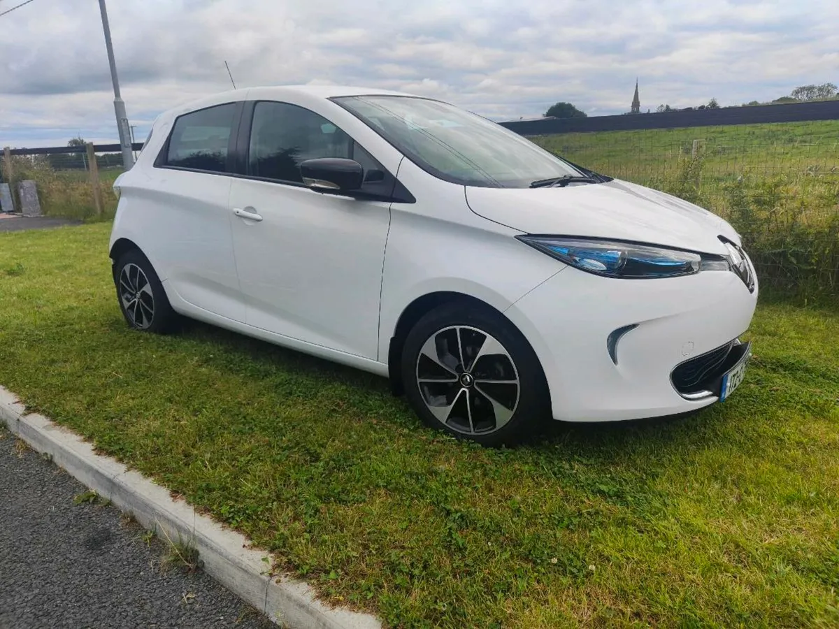 Renault Zoe ZE40 - Image 1