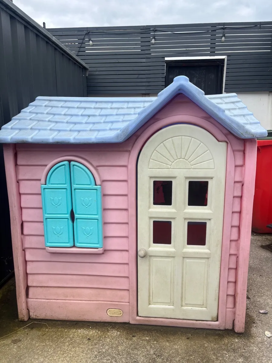 Little Tikes Playhouse - Image 1