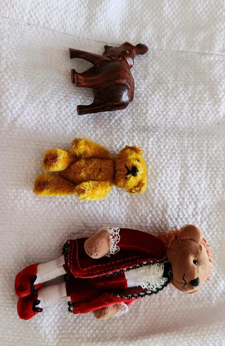 2 vintage Teddy bears and elephant - Image 3