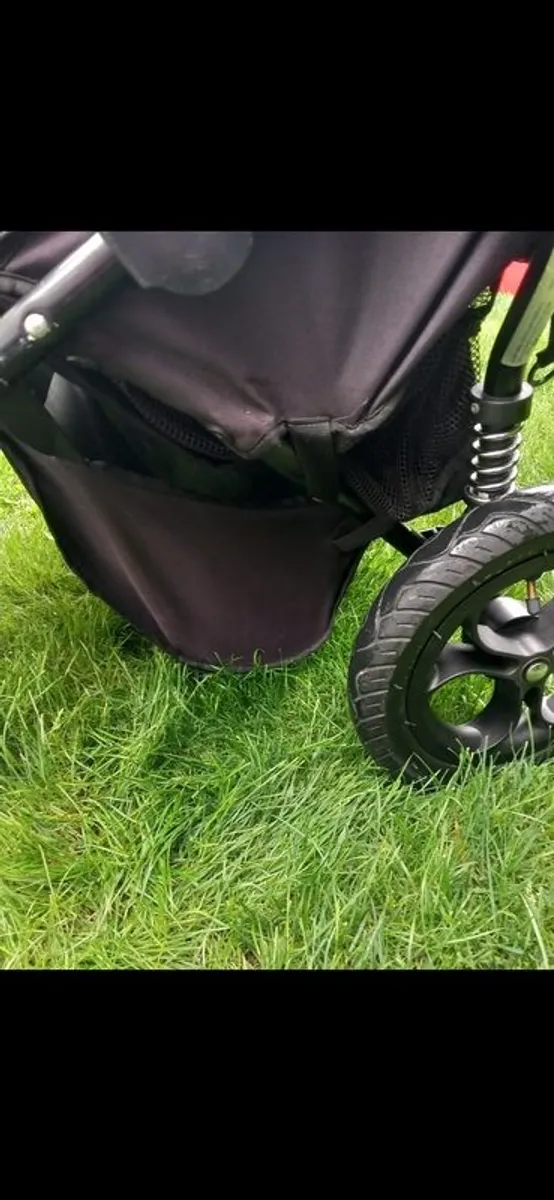 Out n about buggy double nipper v4 - Image 3