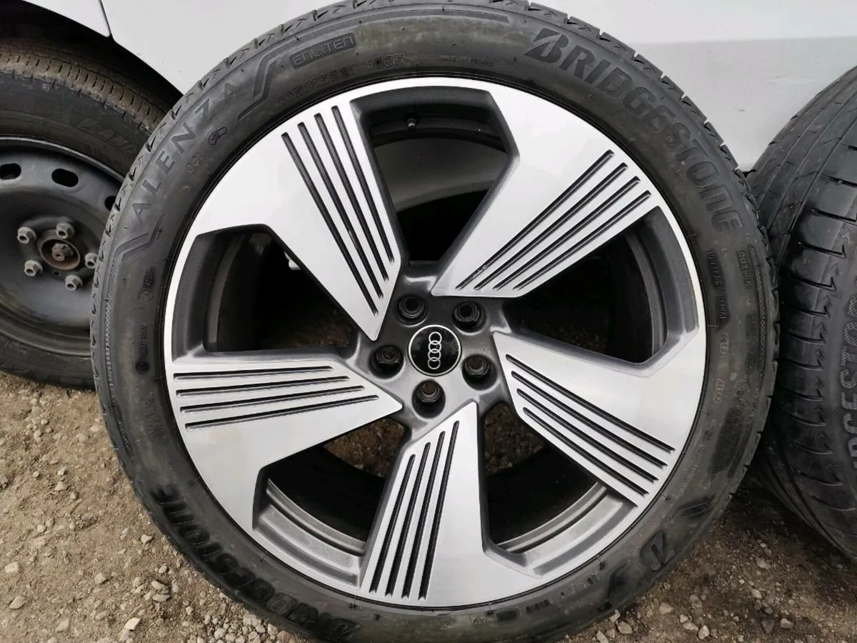21" Audi alloy wheels - Image 2