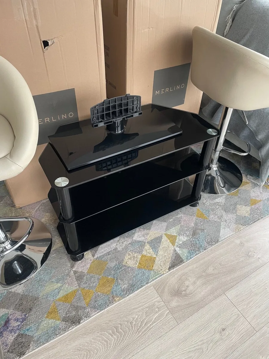 TV stand - FREE to take away