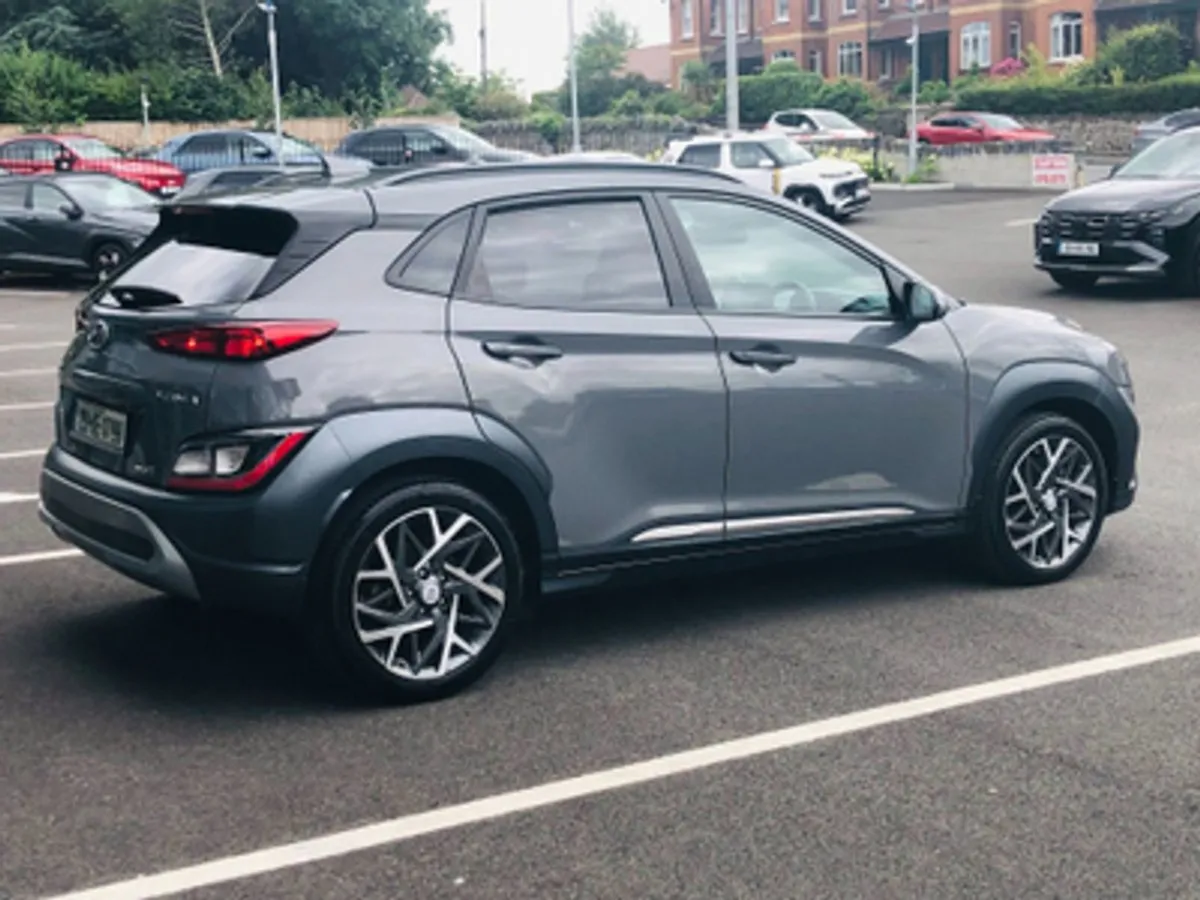 Hyundai Kona Executive 1.6 Hybrid Automatic - Image 4