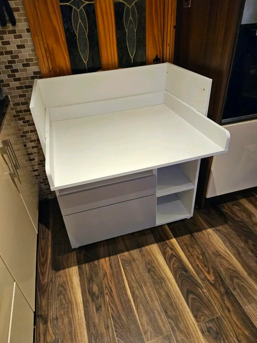 Ikea Smastad Changing table - Image 3