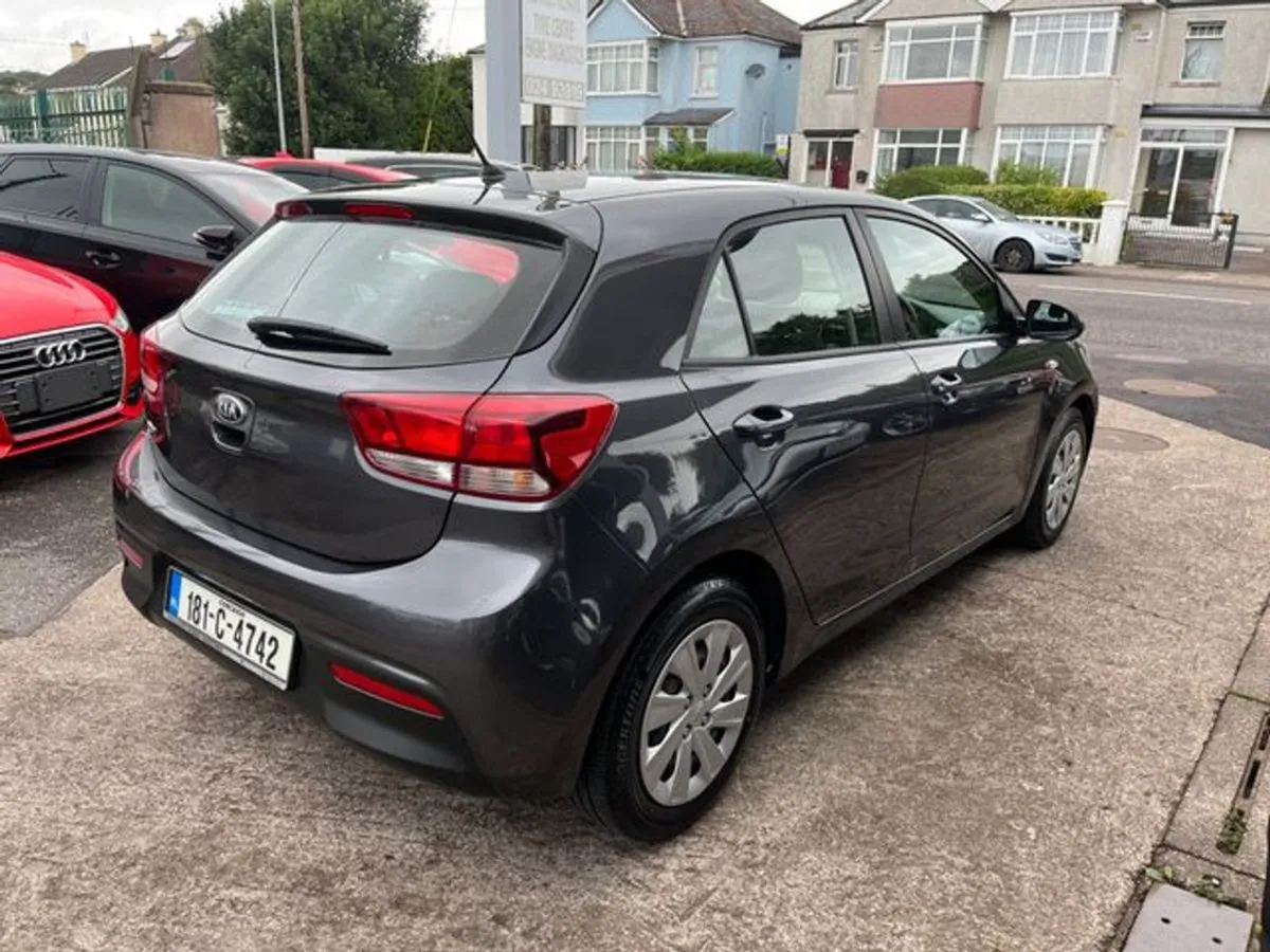 Kia Rio 1.25 L 5DR - Image 3
