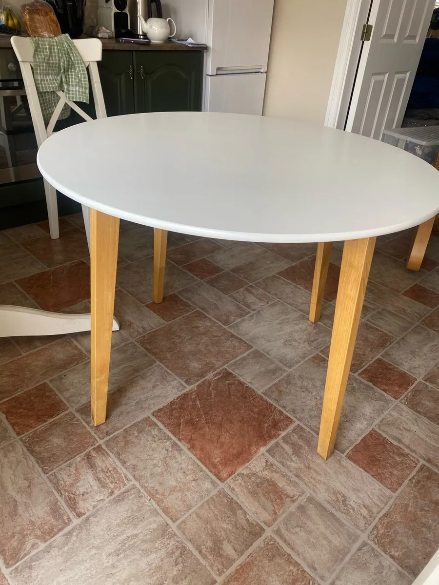 Kitchen Table - Image 2