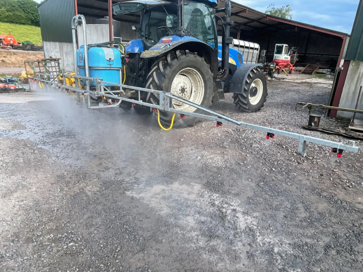 Jarmet 400 litre sprayer - Image 1