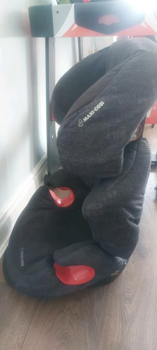 Car seat and mat - Image 3