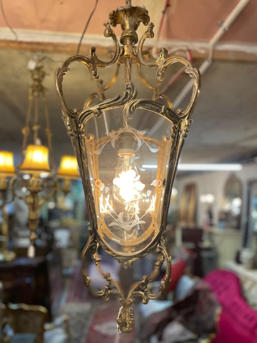 Vintage Dublin – Unique Finds on Capel Street - Image 3