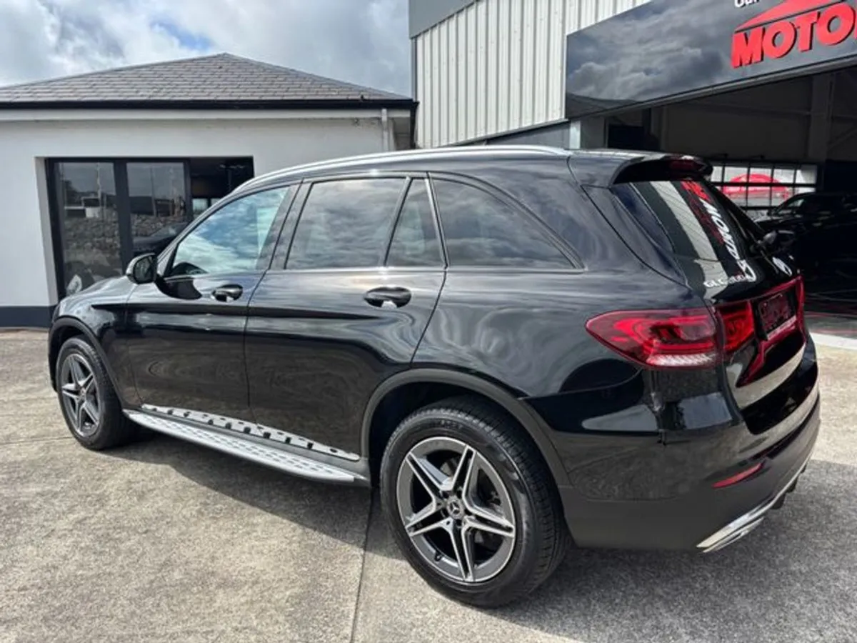 Mercedes-Benz GLC-Class GLC 300 E 4matic AMG Line - Image 2