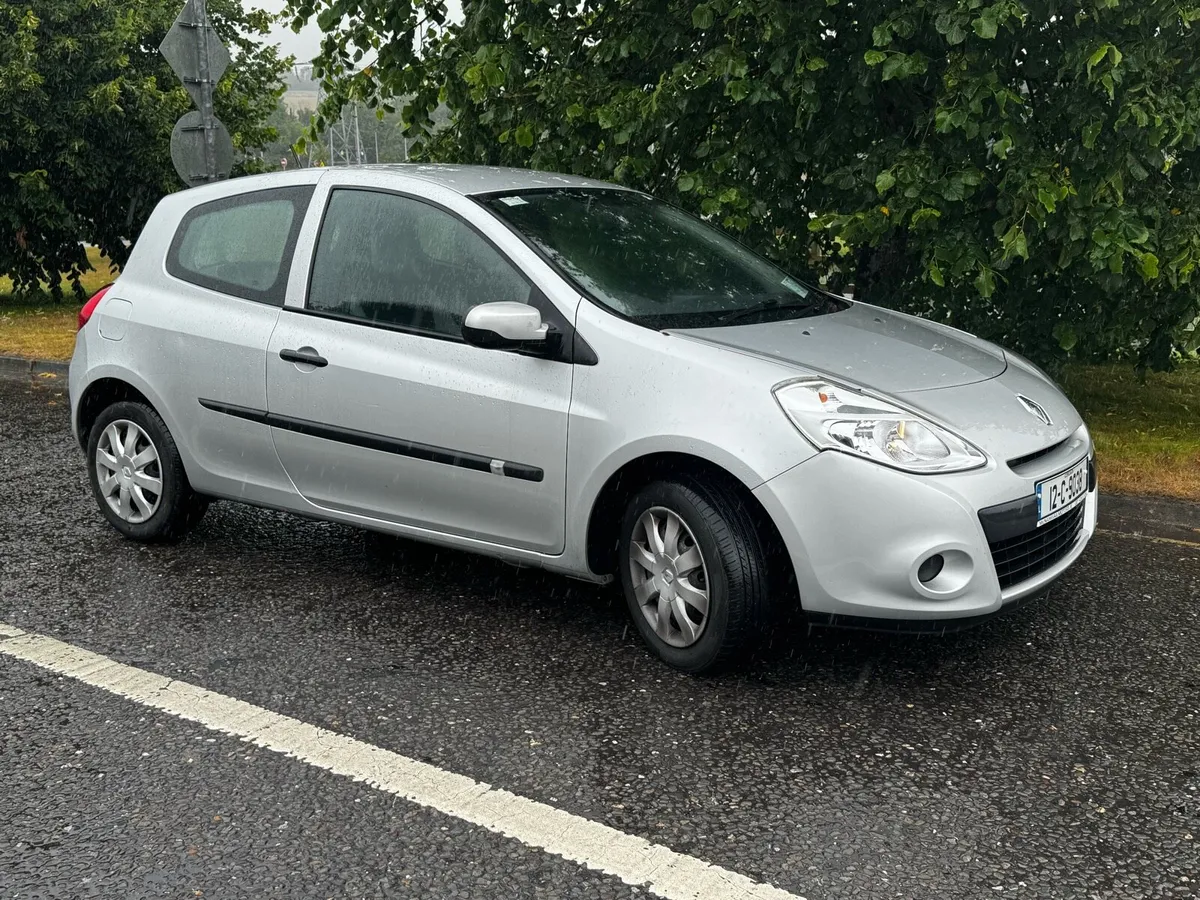 Renault Clio - Image 2