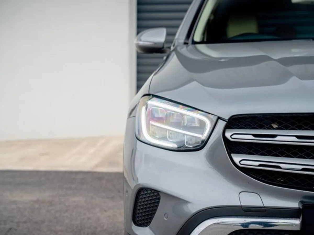 Mercedes-Benz GLC-Class 200 d D 5DR Auto - Image 3