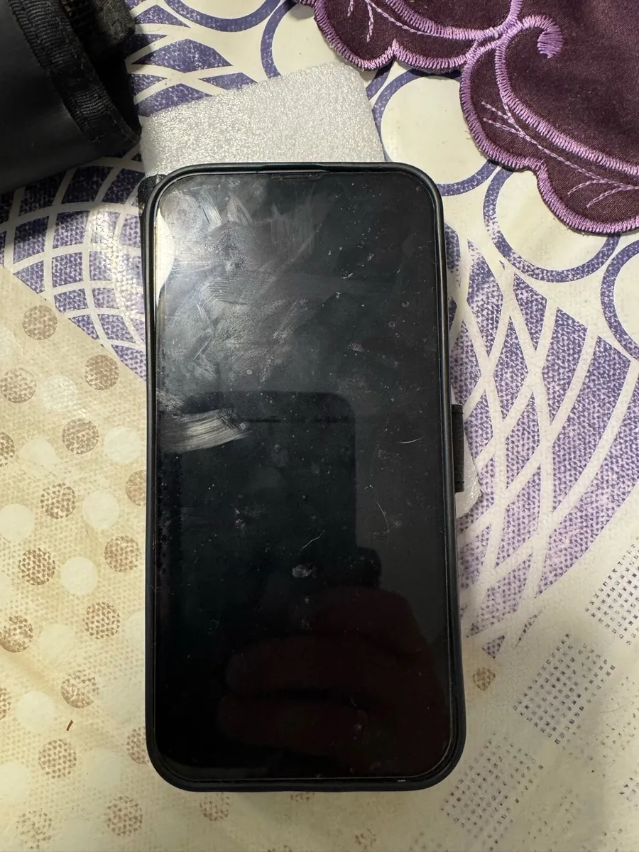Iphone  14 - Image 1