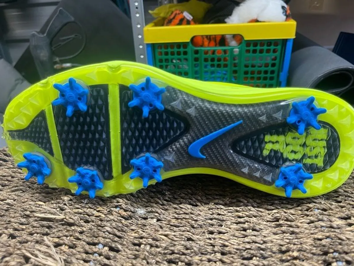 Nike golf shoes - Image 1