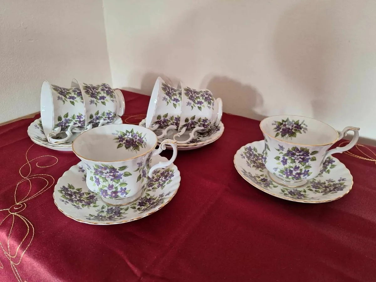 Royal Albert Bone China Tea Set - Image 1