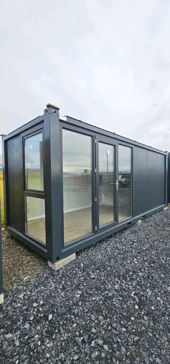 Garden office, airbnb , portable living - Image 4