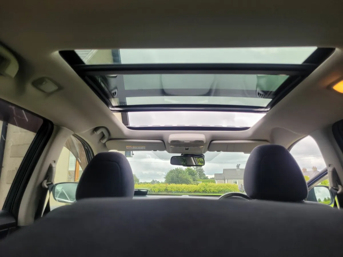 Nissan X-Trail 2016 - Image 2