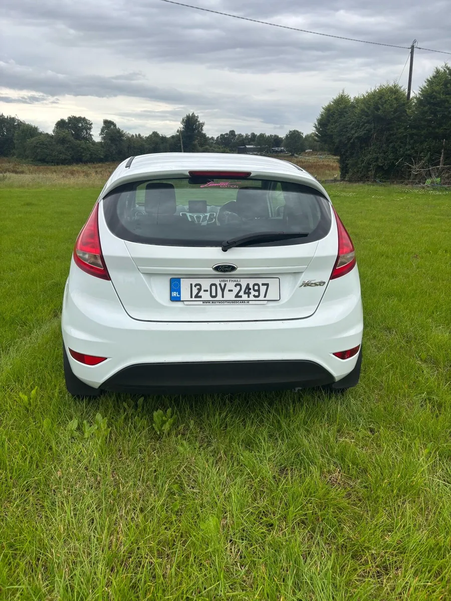 Ford Fiesta - Image 4