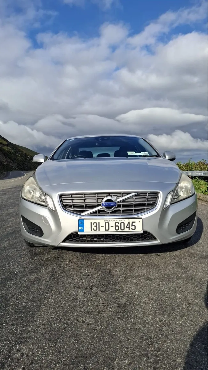 Volvo s60 - Image 1