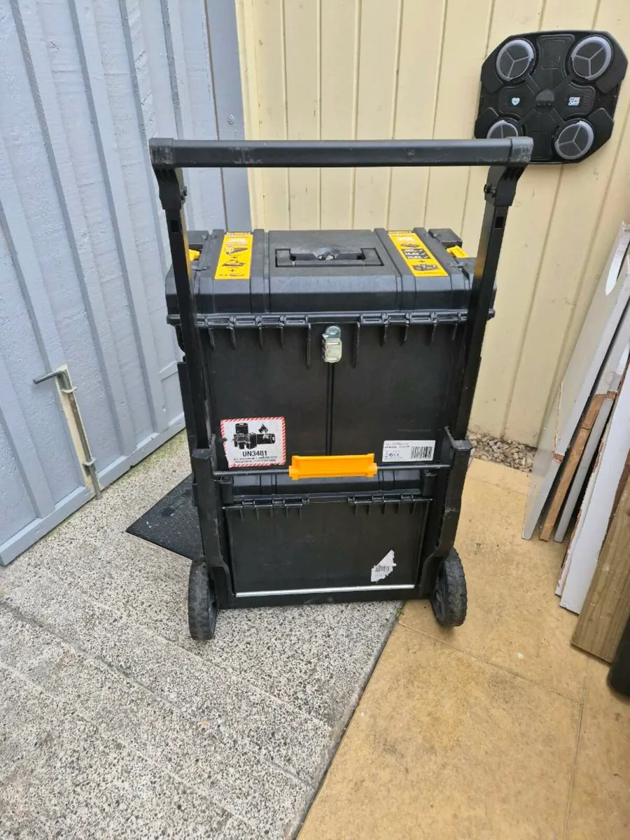 Dewalt tough tool storage system - Image 3