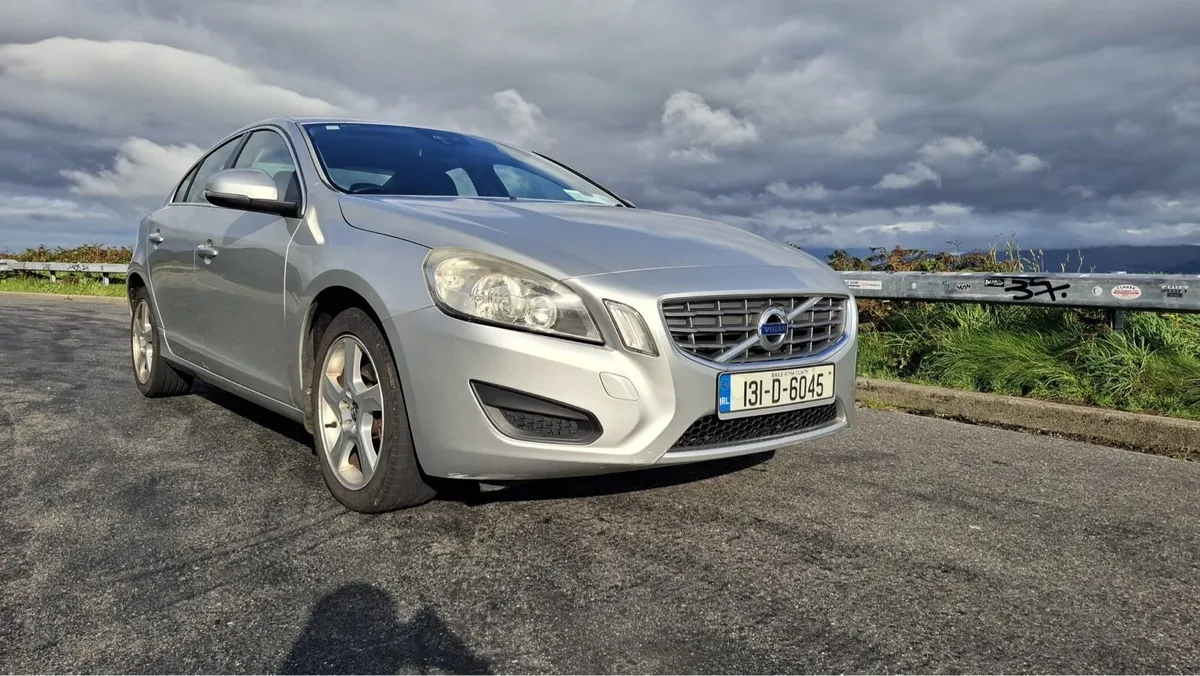 Volvo s60 - Image 2