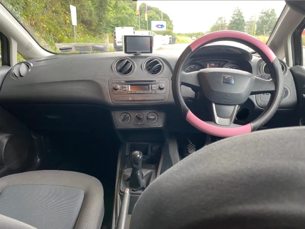 SEAT Ibiza 2015 - Image 1