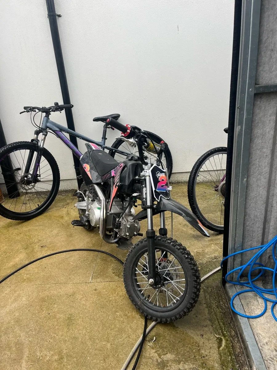 Stomp 110cc dirtbike - Image 1