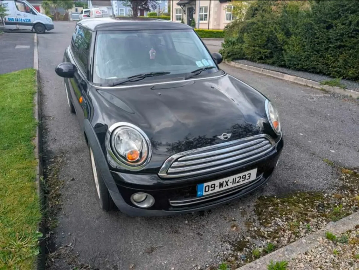 Mini Cooper D 2009 - valid NCT, no tax - Image 2