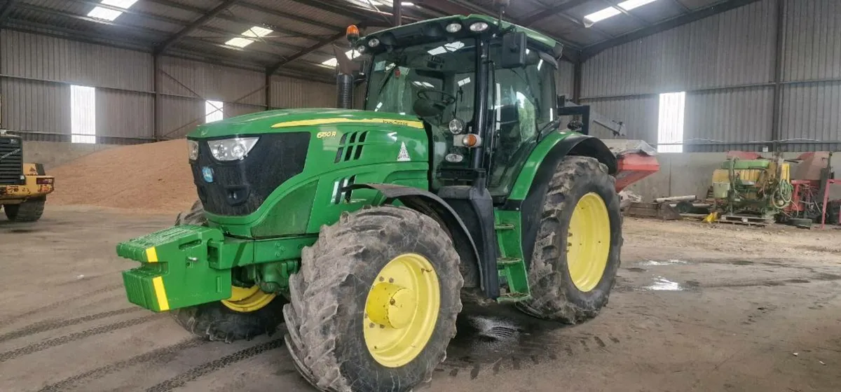 John Deere 6150R - Image 1
