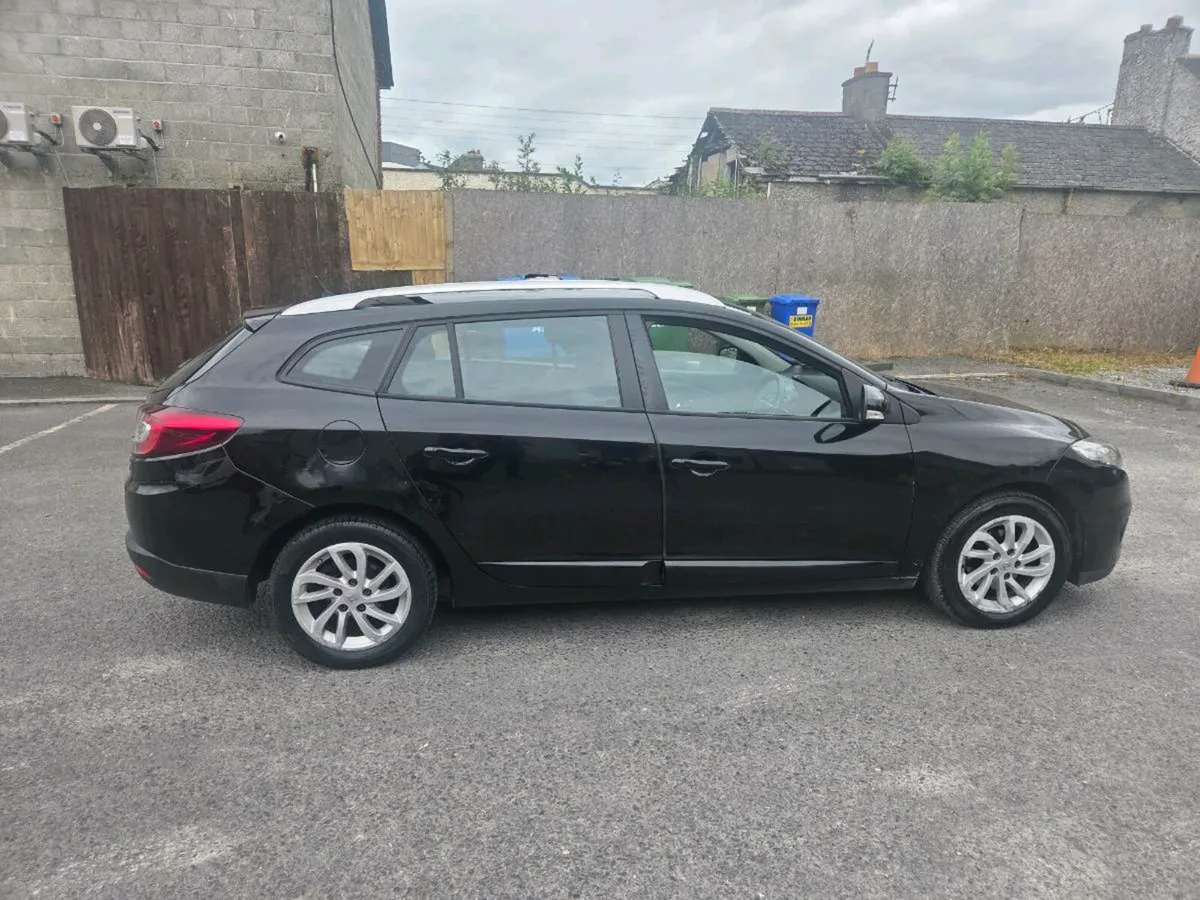 Renault Megane - Image 2