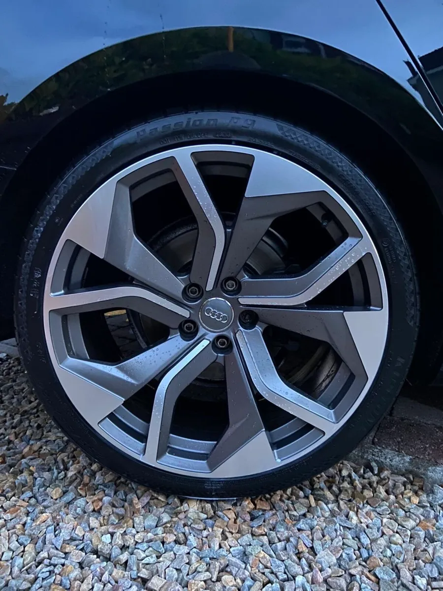 Audi A5 2017 ultra sport (190) (NCT 05/27) - Image 4