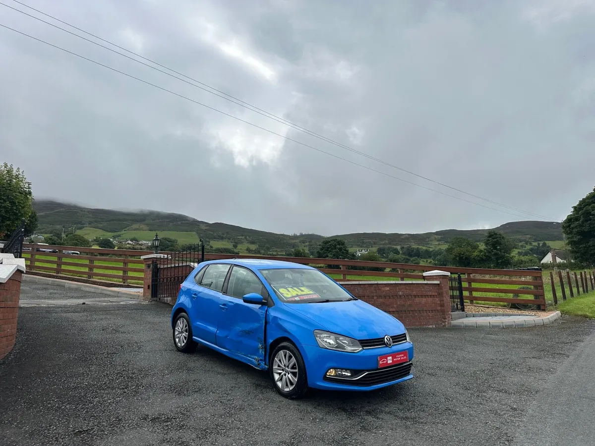 2015 Volkswagen Polo  Damage Repairable - Image 1