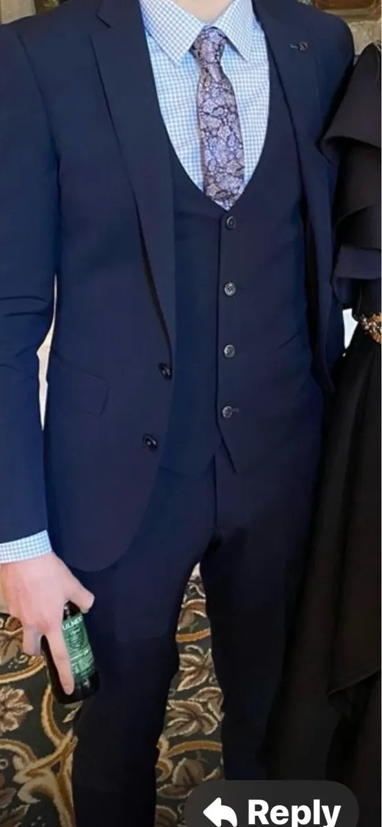 3 piece Remus Uomo Navy Suit