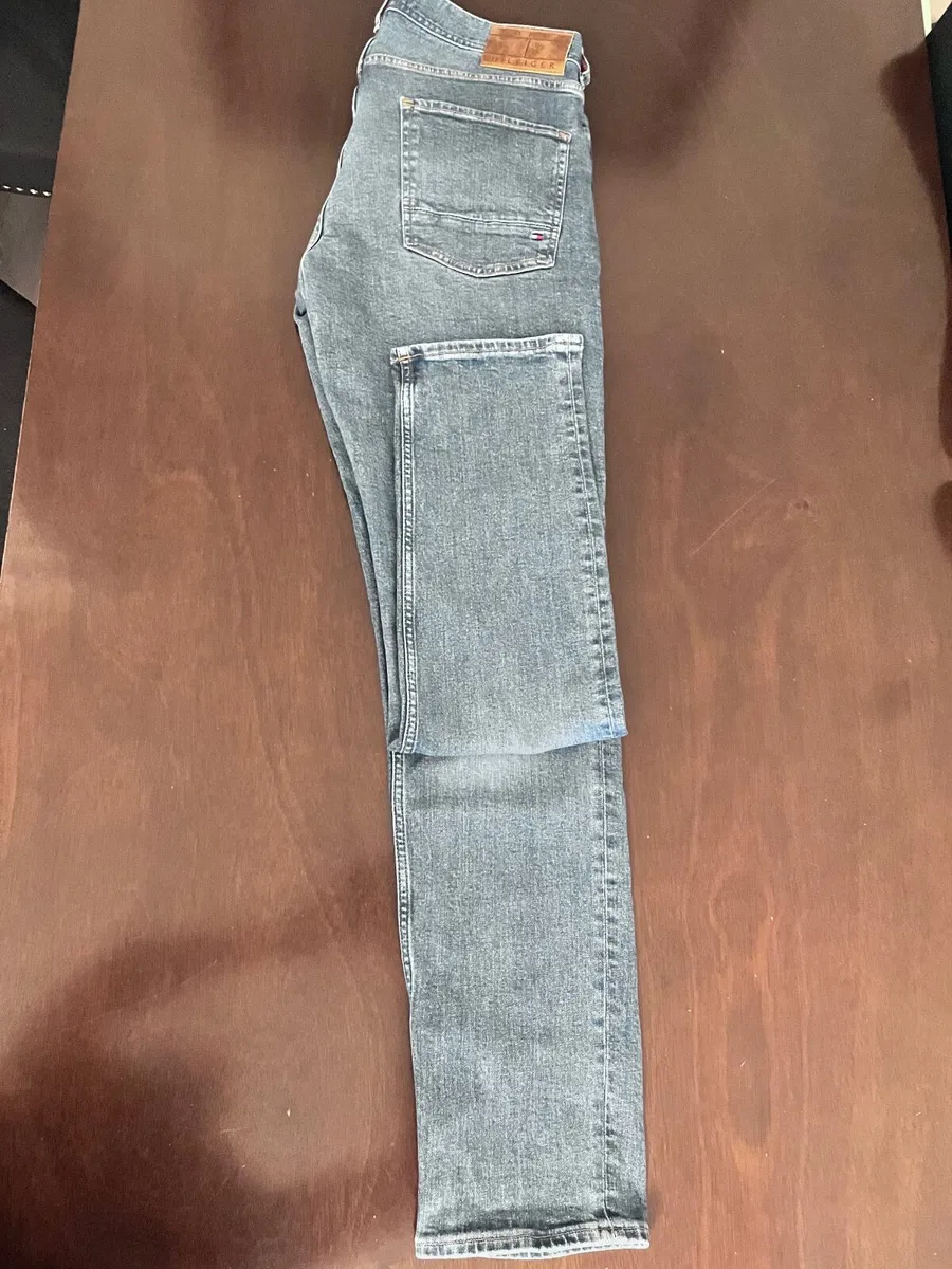 Tommy Hilfiger - Brand new jeans and chinos - Image 3