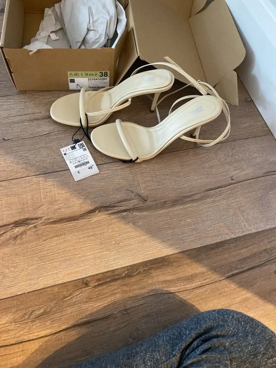 Zara sandal high heels - Image 2
